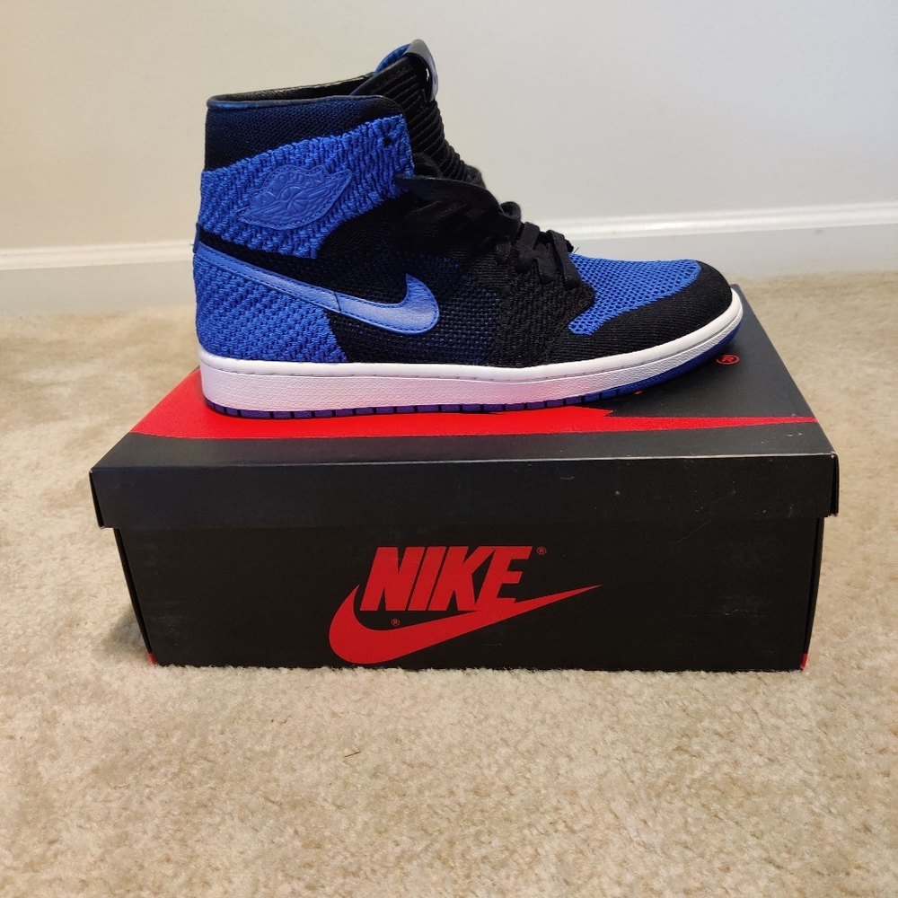 ***SOLD*** Nike Jordan 1 Royal Fly Knit